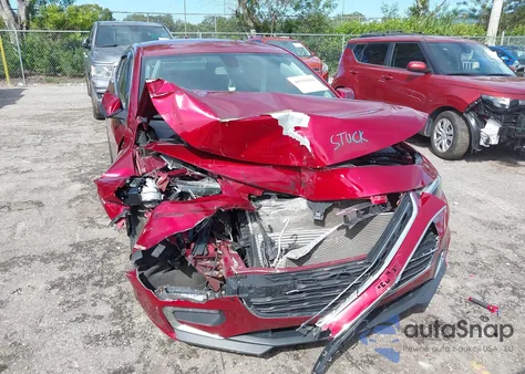 2017 Chevrolet Malibu 1Lt из США, поврежденный, VIN 1G1ZE5ST6HF160124